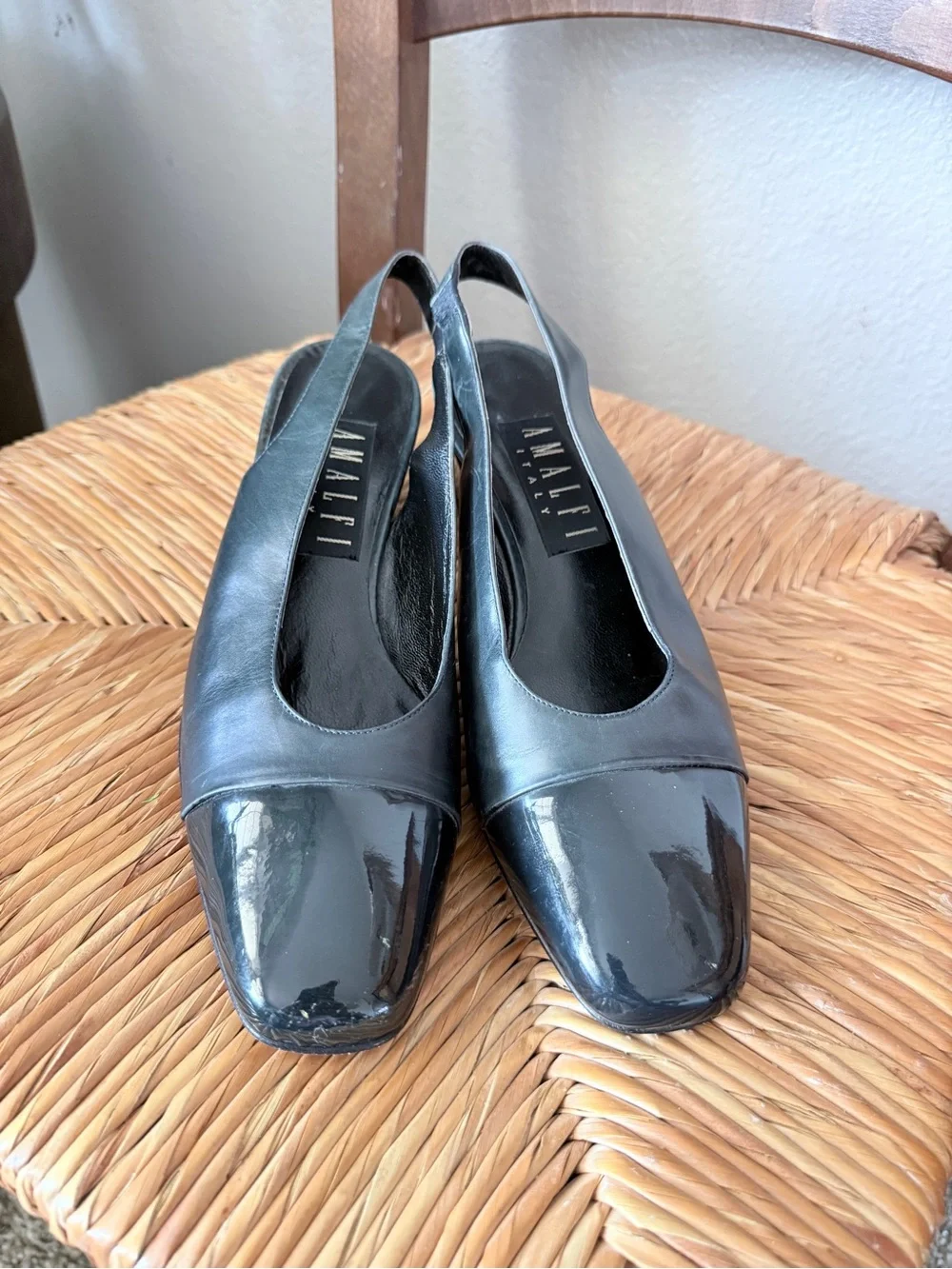 Amalfi Italy Black‎ Slingback Low Block Heel Pumps 8.5